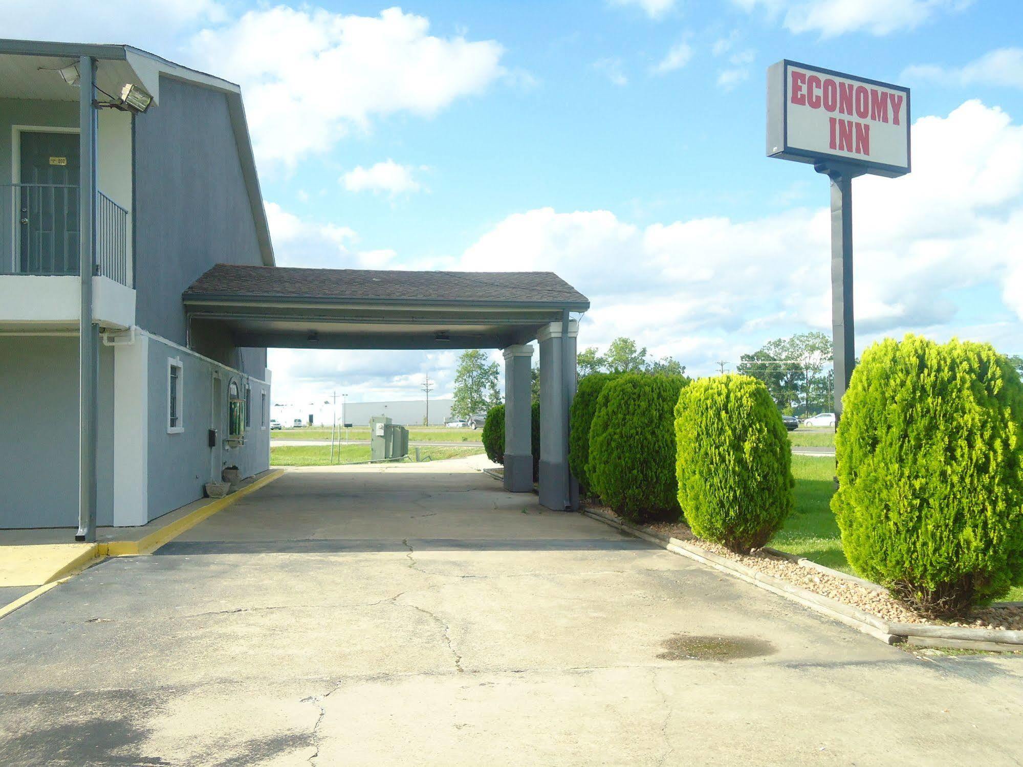 Super 6 Inn Carencro Exterior foto